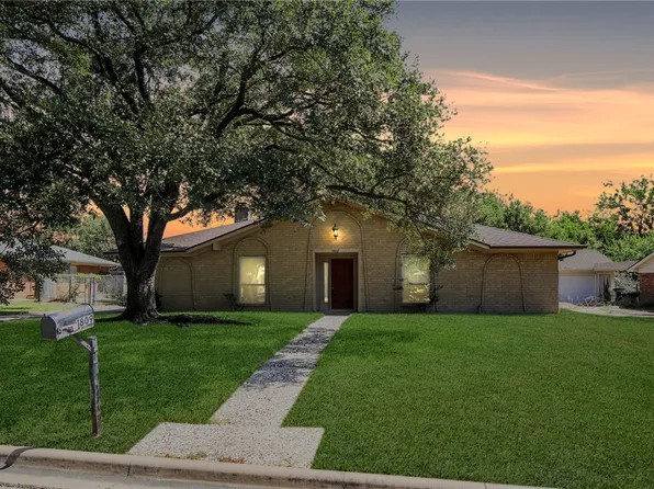 1809 Leona Dr, College Station, TX 77840