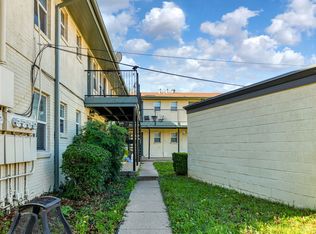 Upgraded Apartments In Arlington Heights!, Fort Worth, TX 76107
