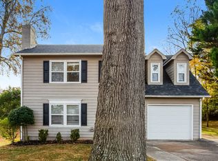 9147 Moss Cove Ct, Charlotte, NC 28227
