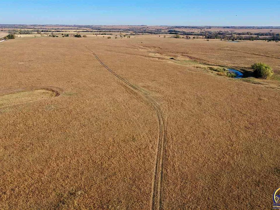 1st image of 1600 Road 380