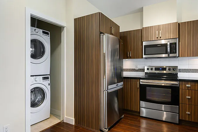 Encore Apartments — Photo 3