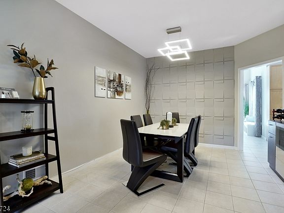 5th image of 1122 Smith Manor Blvd #62
