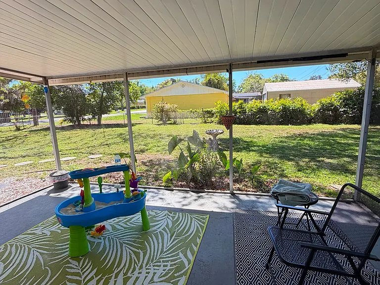 1515 Orangewood Dr — Photo 17