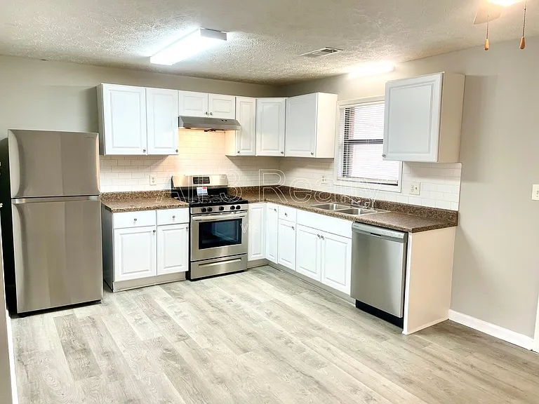133 Appleton Blvd #C — Photo 7