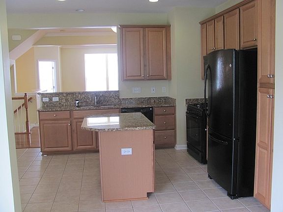 5th image of 4648 Minuteman Dr