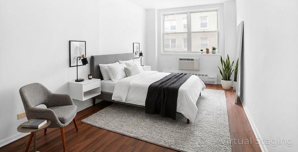 Apartment in New York, Upper East Side, Manhattan - More