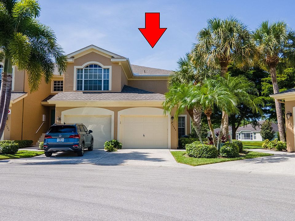 1st image of 23084 Lone Oak Dr