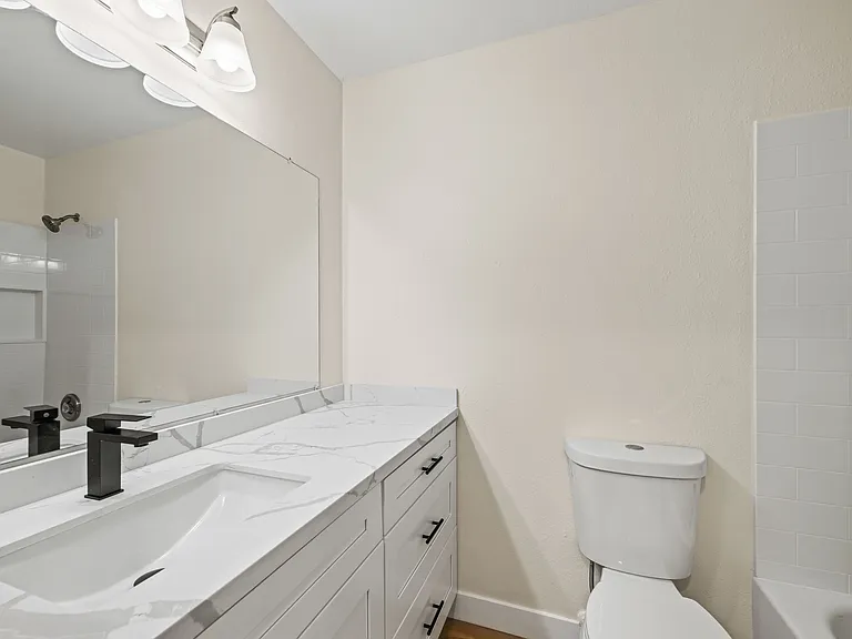 8034 Linda Vista Rd #2G — Photo 10