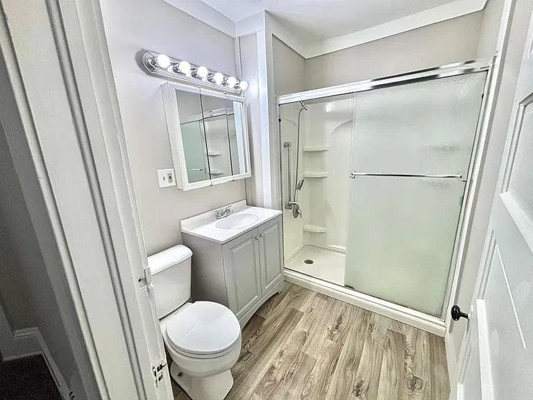 6407 Dibble Ave — Photo 12
