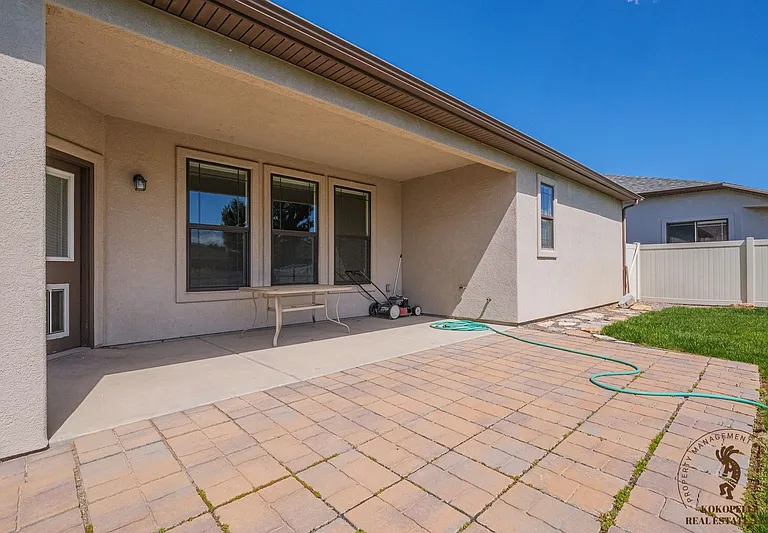 672 Muirfield Dr — Photo 11