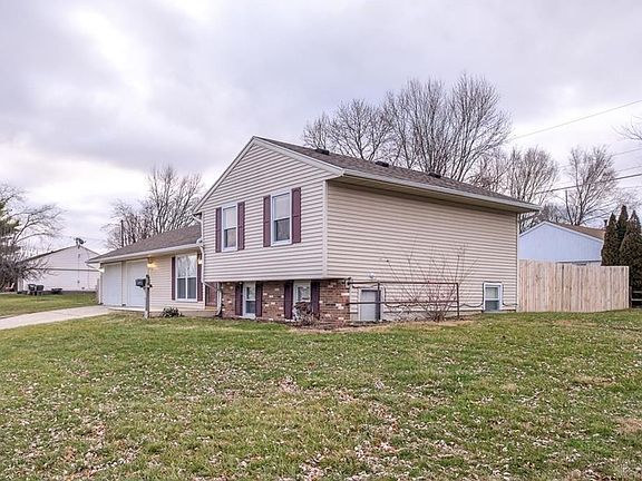 2nd image of 2033 Wimbledon St