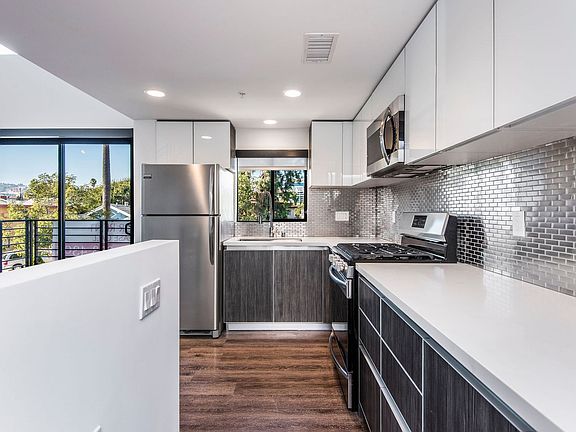 5th image of 5812 Virginia Ave APT 1