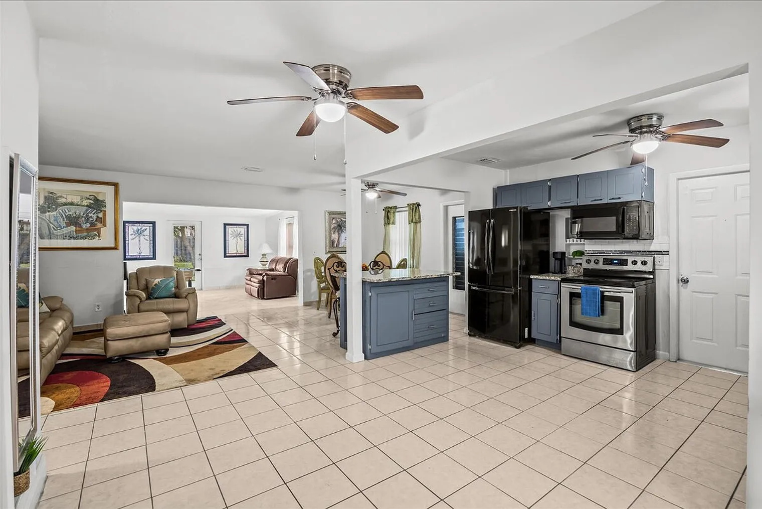 2 bed, 1.0 bath, $6,319 — Photo 1