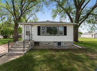 217 S Main St, Worthing, SD 57077