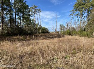 3608 White Dr, Morehead City, NC 28557