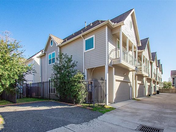 2nd image of 902 W 20th St Unit A