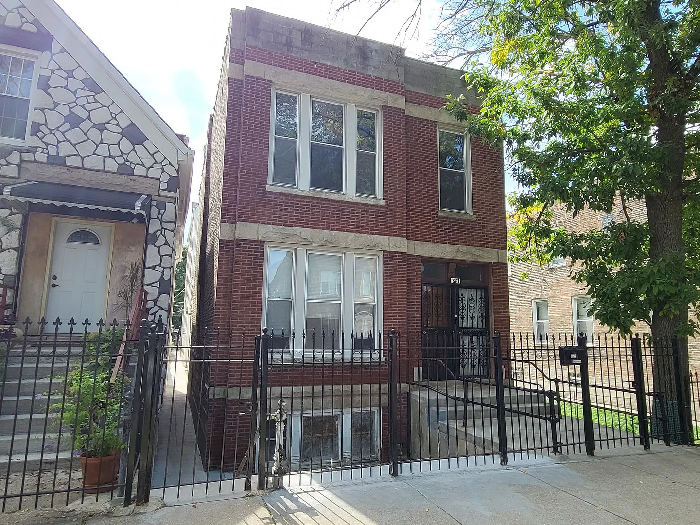 2 bed, 600 sqft, $1,595 — Photo 1