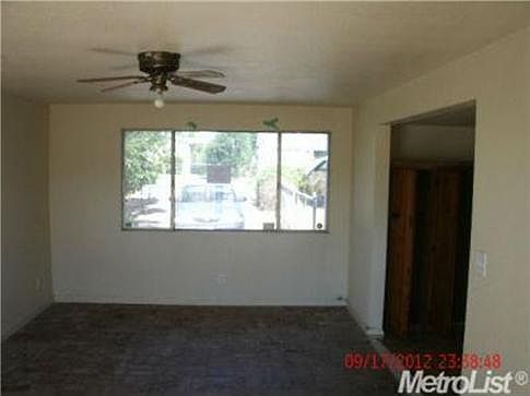 3rd image of 4020 Guernsey Ave