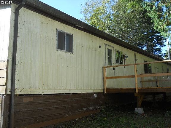 4th image of 406 SE Reef Ave