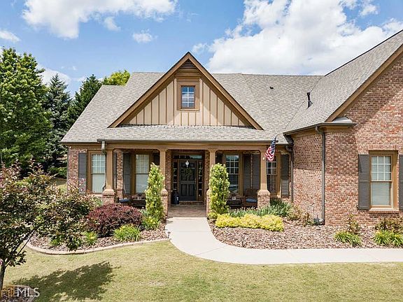 3rd image of 7450 Fireside Ln
