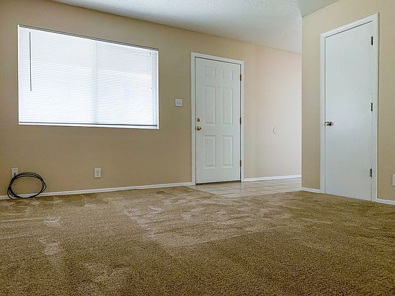 5th image of 1705 & 1709 Girard Blvd SE #1709-5