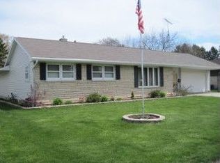 1815 Hawthorne Ave, Two Rivers, WI 54241