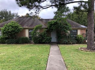 6814 Winkleman Rd, Houston, TX 77083