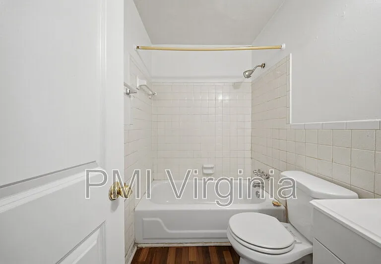 417 E Little Creek Rd #4 — Photo 8