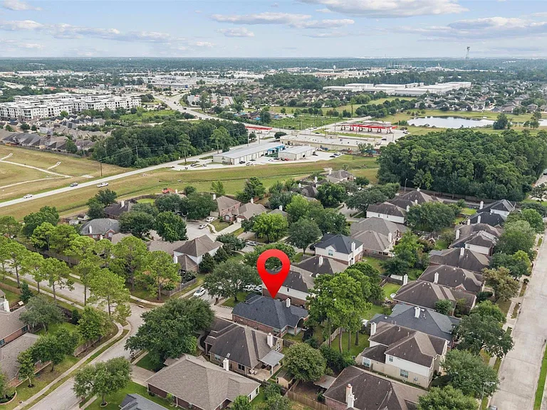 20703 Louetta Woods Dr — Photo 23