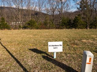 213 Northern Trl, Salem, VA 24153