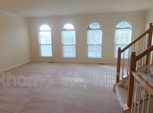 13614 Flying Squirrel Dr, Herndon, VA 20171