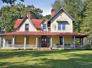 2995 Forsyth Rd, Esmont, VA 22937