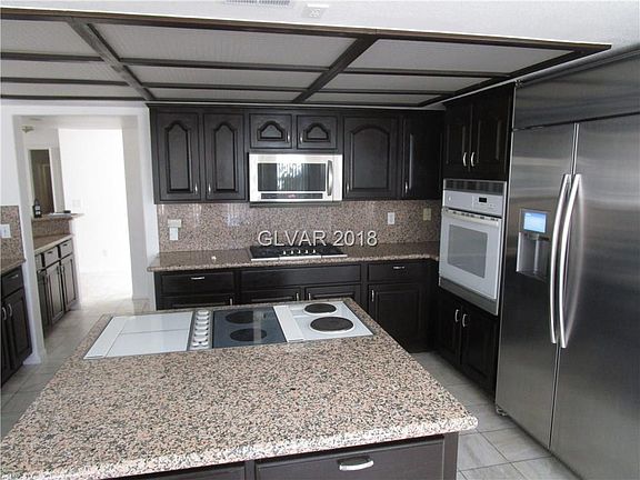 5th image of 4540 Vicki Ave