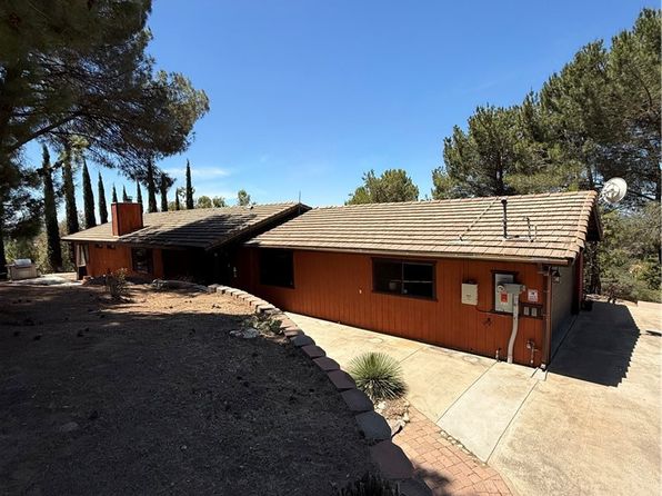 27258 Kiavo Dr