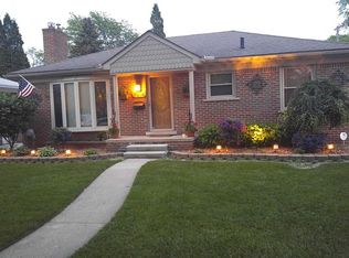 7514 N Gulley Rd, Dearborn Heights, MI 48127