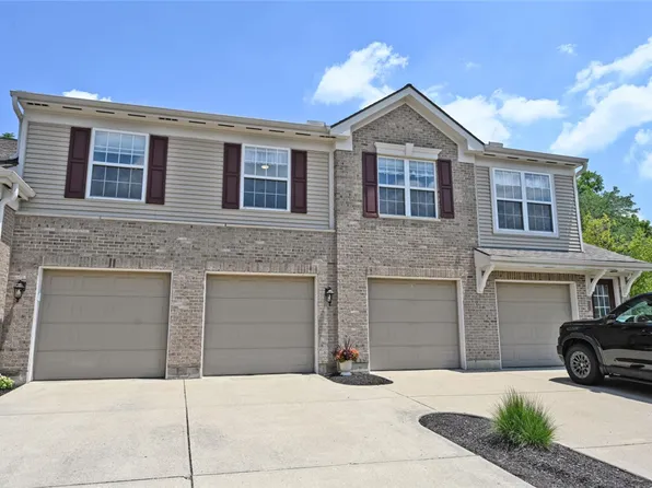 1064 Heritage Green Dr, Monroe, OH 45050