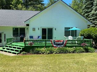 3170 Harold B St, Indian River, MI 49749
