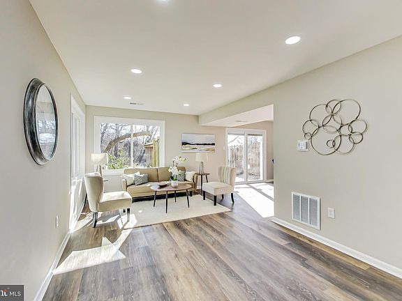 5th image of 18737 Curry Powder Ln