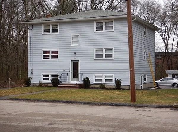 2nd image of 75 N Paul St APT 2