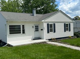 102 Hutchinson Dr, Saint Clairsville, OH 43950