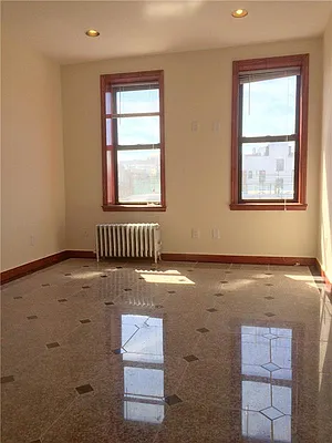 Rented by R New York | media 1