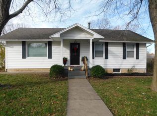307 S 7th St, Ozark, MO 65721