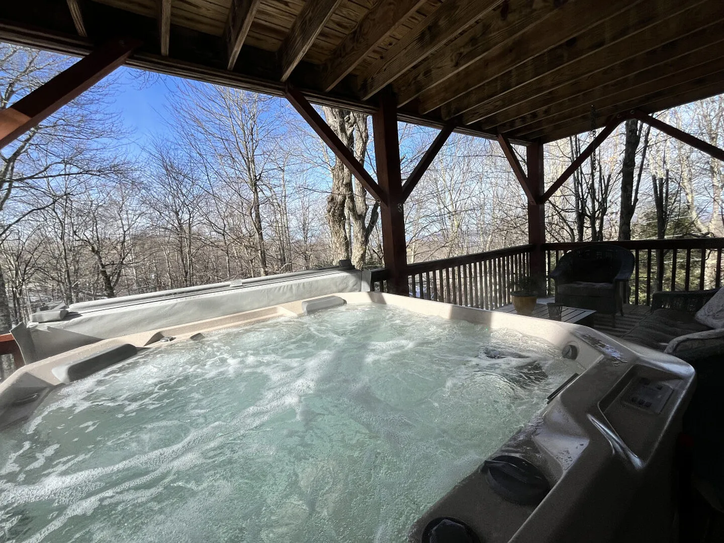 Views, Hot Tub, Pet Friendly, Firepit, Decks — Photo 2
