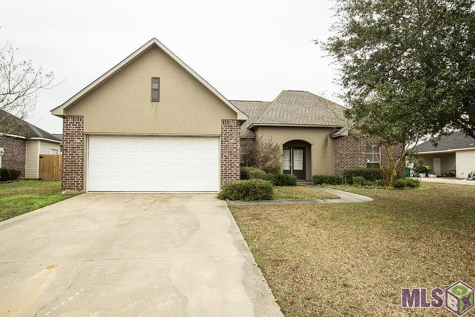 1st image of 36281 Crestway Ave
