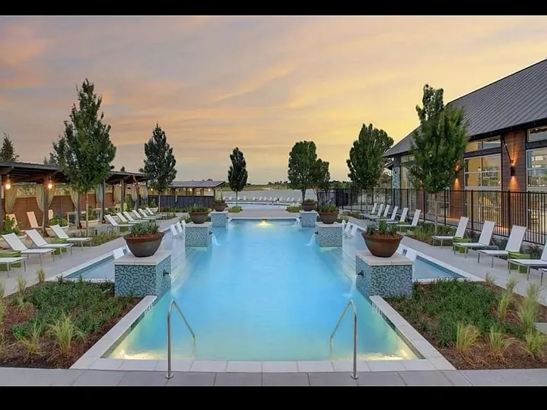 701 Harmony Trl — Photo 23