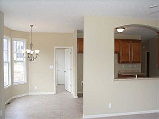 2nd image of 1637 Meadowlark Ln