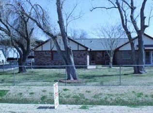 10402 Laurie Ln, Highlands, TX 77562