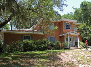 215 Lighthouse Cir, Fernandina Beach, FL 32034
