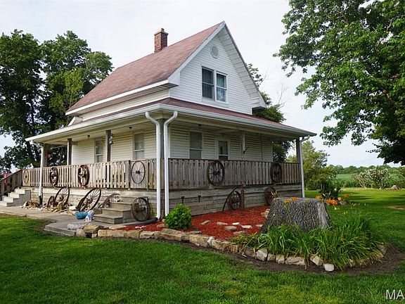 2nd image of 9965 Fruit Rd