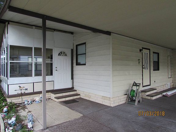 4th image of 10932 Tall Oak Cir